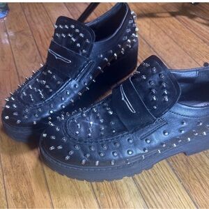 Steve Madden Studded Black Loafers